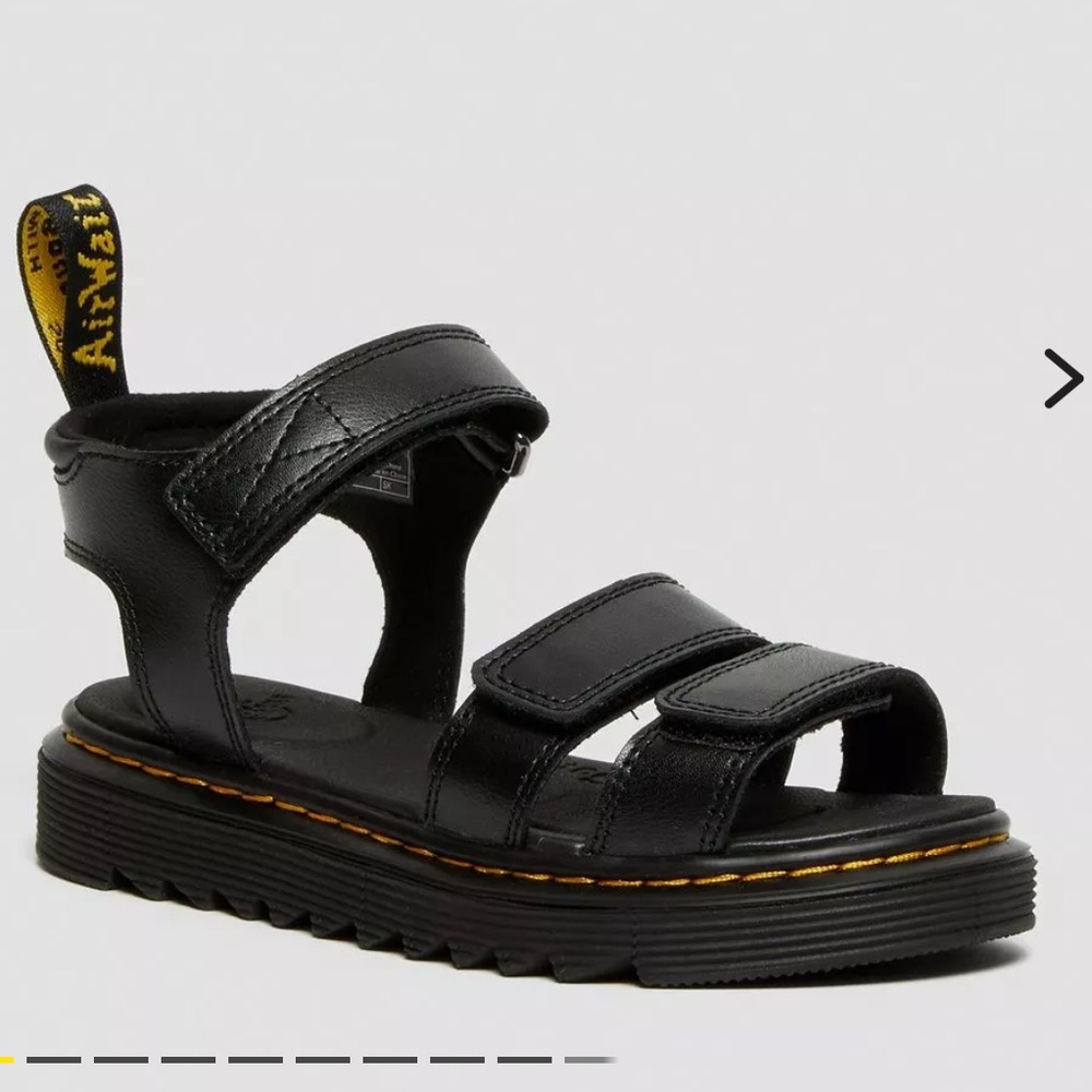 Dr. Martens Big Kids Junior Klaire Leather Strap sandals size 4